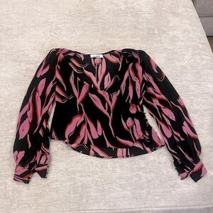 Avah Black and Pink floral blouse size small